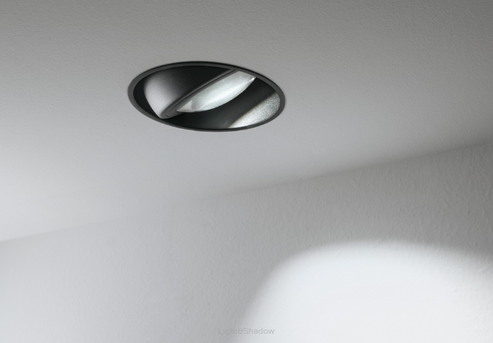 Oty Light WALLY RING Dynamic Ø 13,1 recessed