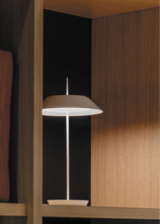 Lampa biurkowa Vibia Mayfair Mini przenośna - 10
