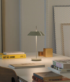 Lampa biurkowa Vibia Mayfair Mini przenośna - 14