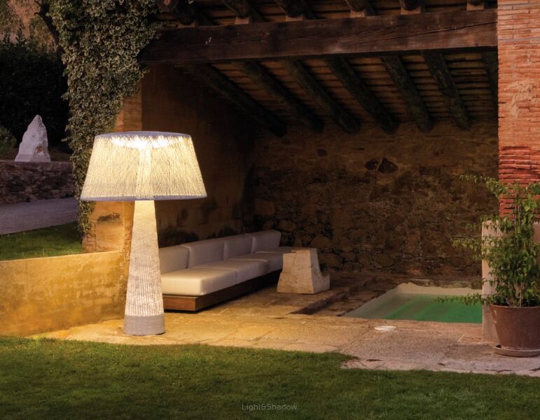 Lampa na taras Vibia WIND 4062