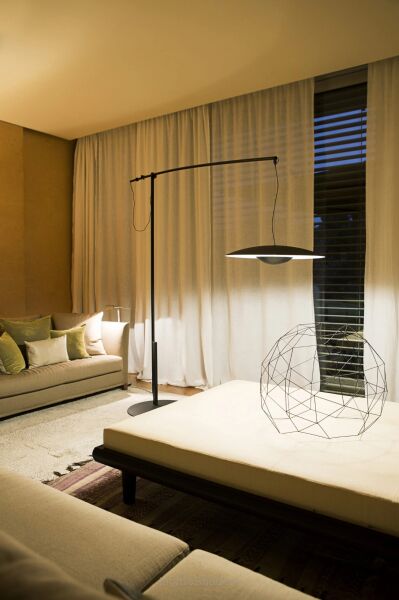 Lampa podłogowa Marset Ginger  XL/XXL